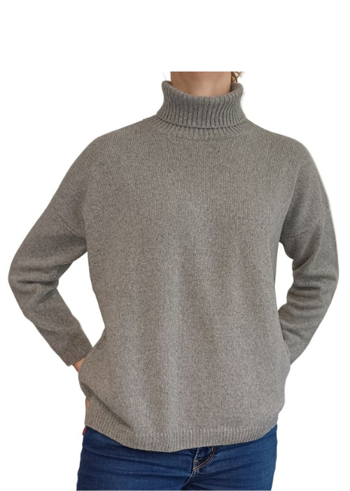Women's High Neck Oversized Sweater in Regenerated Cashmere-11